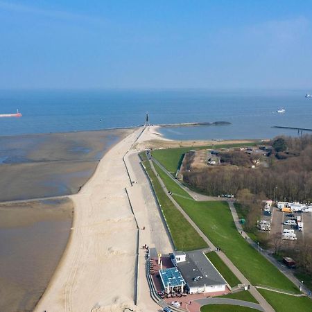 Trafalgar 231 Cuxhaven Exteriör bild