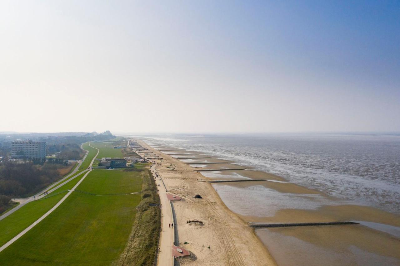 Trafalgar 231 Cuxhaven Exteriör bild